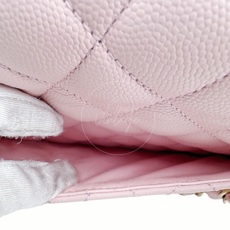 [Pre-owned] Chanel Caviar 22A Pink Small Classic Double Flap Bag 23-21