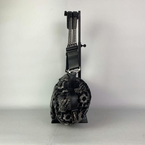 Chanel • 山茶花黑白毛呢拼皮多鏈條圓筒包 全網唯一-3