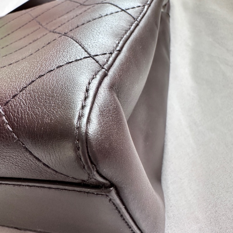 Chanel咖啡色金扣Kelly手提包Jennie同款巧克力包（全新閒置）-9