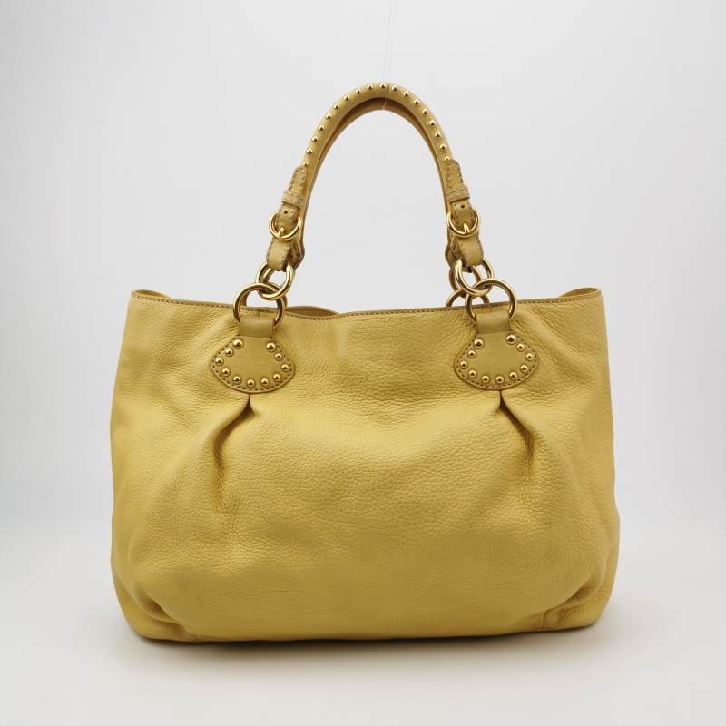 Miu Miu牛皮純色字母Logo鉚釘裝飾單肩包-4