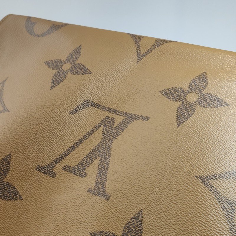 Louis Vuitton(LV)Onthego大號牛皮GaintMonogram托特包單肩包晶片款-13