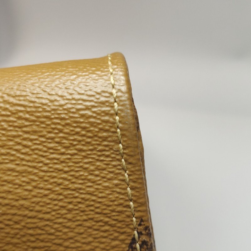 Louis Vuitton(LV)Onthego大號牛皮GaintMonogram托特包單肩包晶片款-14