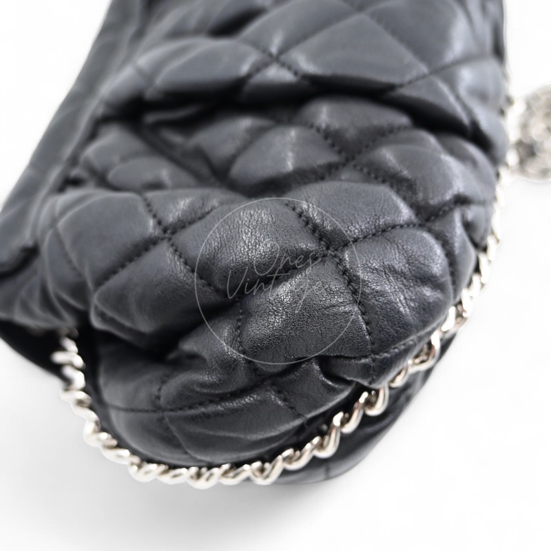 [Pre-owned] Chanel Black Caviar Chain Around Shoulder Bag-15