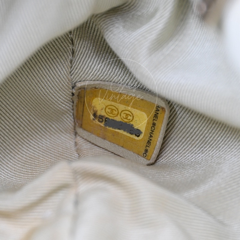 [Pre-owned] Chanel Black Caviar Chain Around Shoulder Bag-20