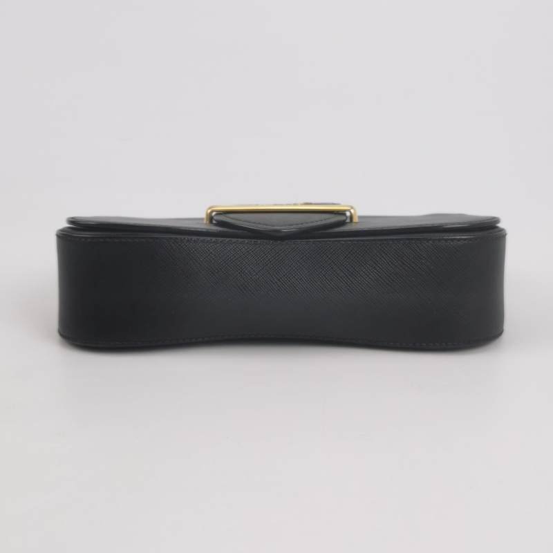 Prada Sidonie牛皮純色字母logo書封式插扣單肩包-5