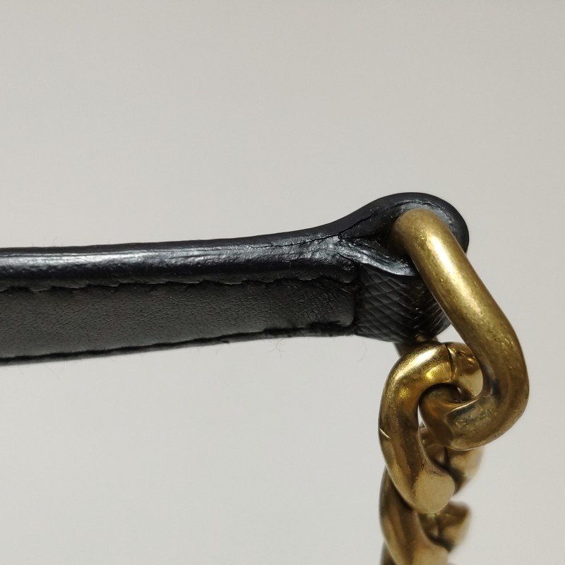 Prada Sidonie牛皮純色字母logo書封式插扣單肩包-13