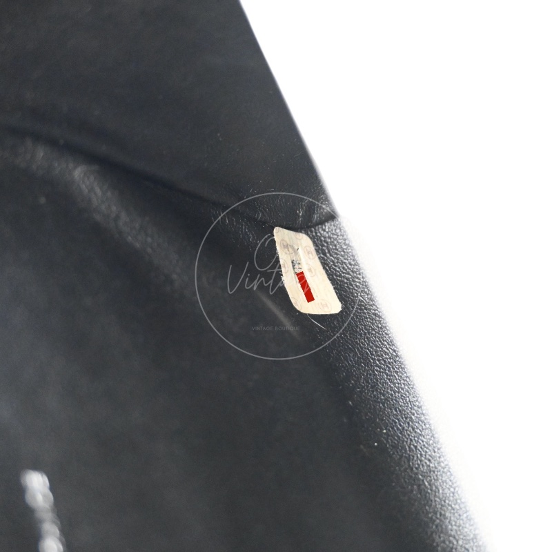 [Pre-owned] Chanel Vintage Black Patent Vanity Box Handbag-26