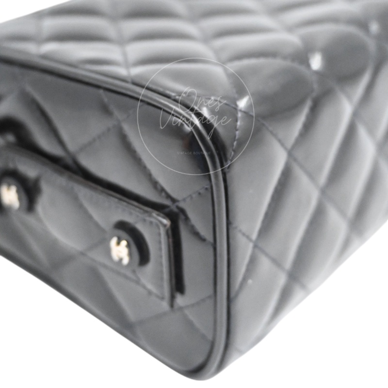 [Pre-owned] Chanel Vintage Black Patent Vanity Box Handbag-31