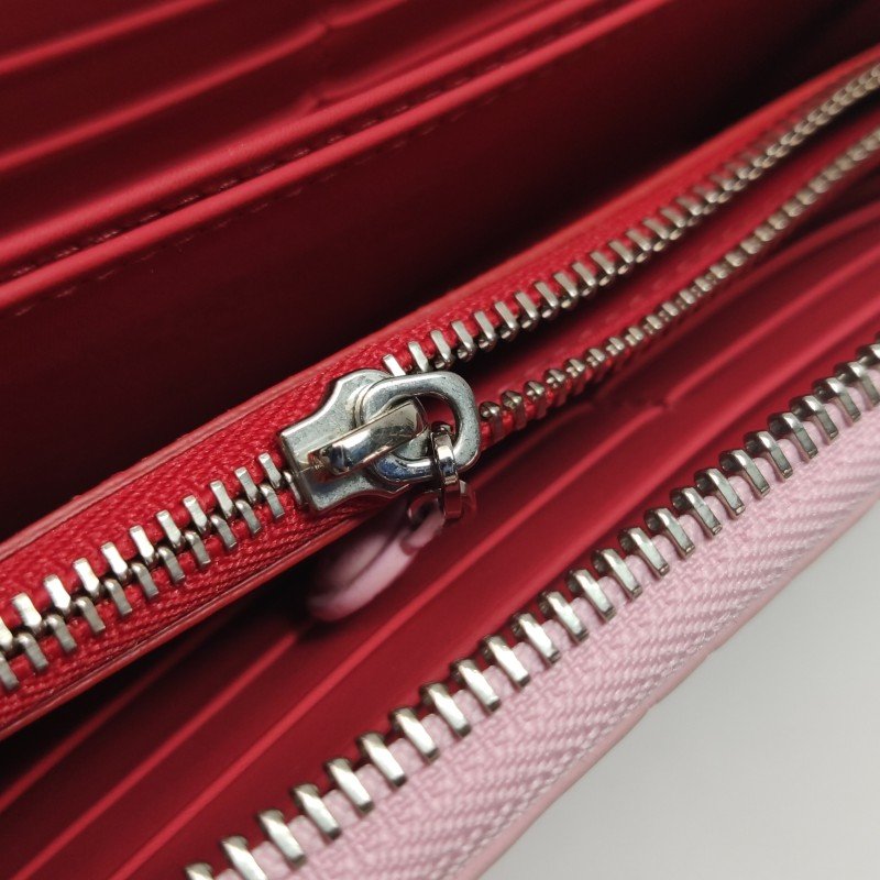 Dior牛皮純色藤格紋拉鏈錢包-7