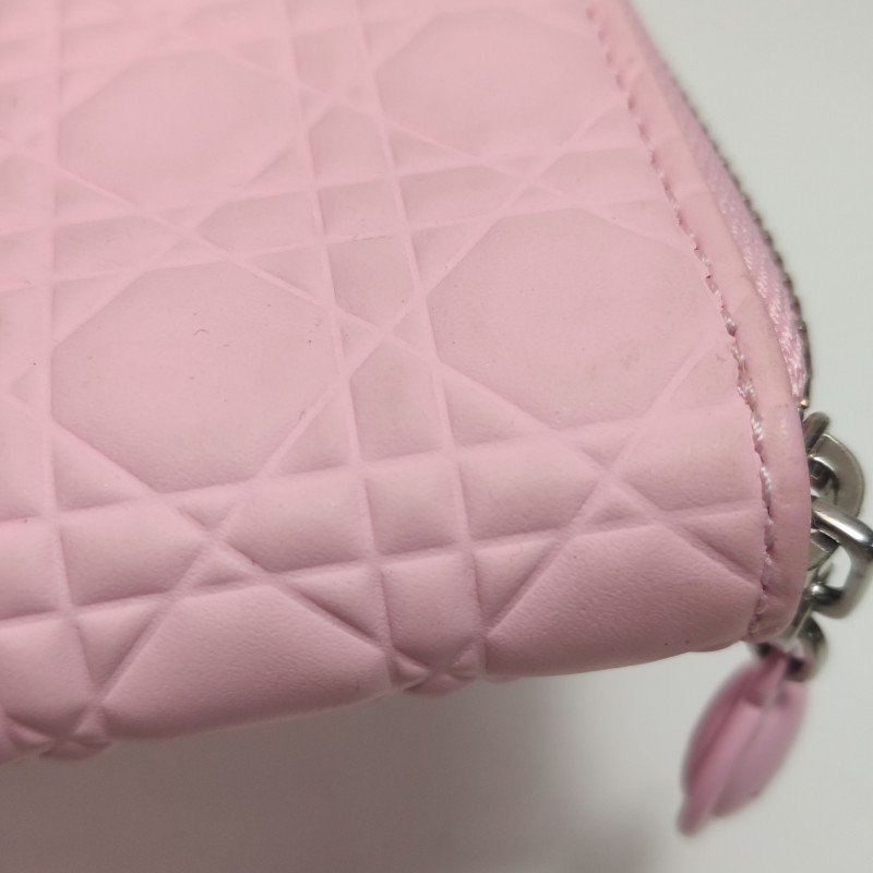 Dior牛皮純色藤格紋拉鏈錢包-10