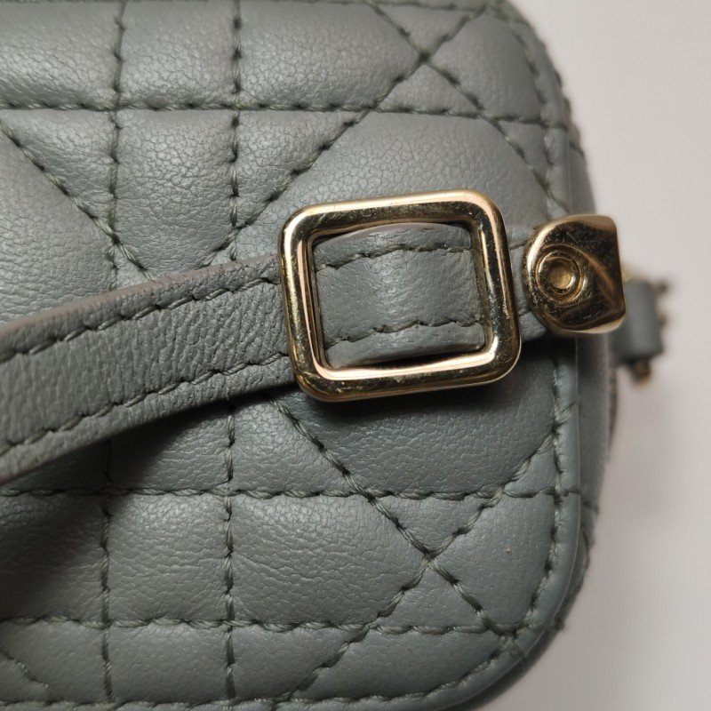 Dior Lady Dior Vanity超迷你牛皮純色藤格紋斜挎包單肩包-13