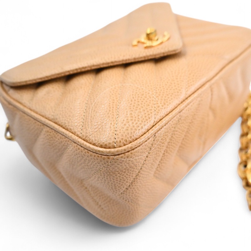 [Pre-owned] Chanel Beige Caviar V Stitch Fringe Mini Camera Bag-12