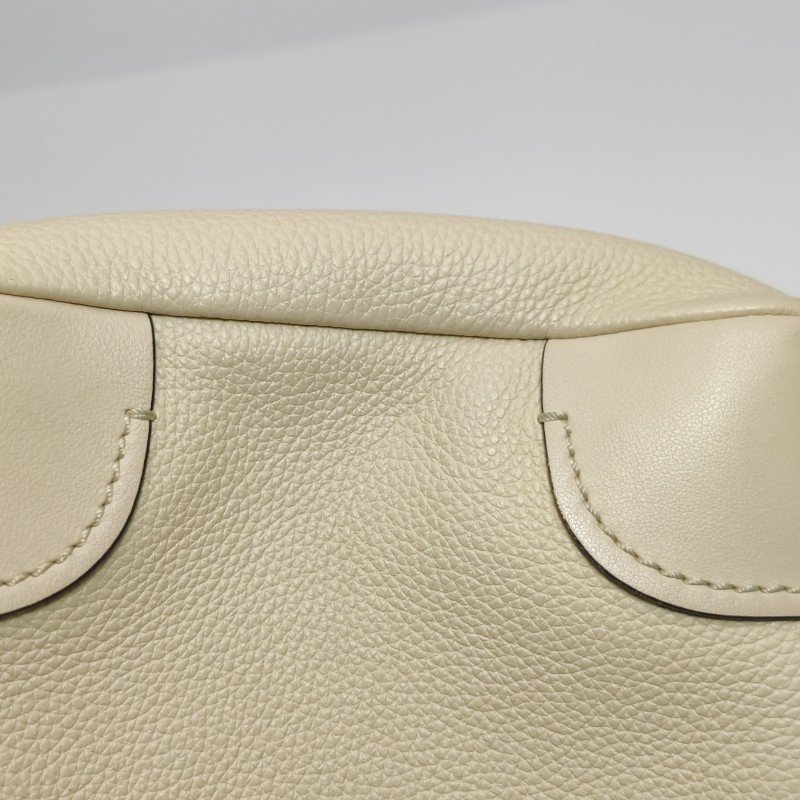 Chloe Daria迷你牛皮純色字母Logo拉鏈斜挎包單肩包-14