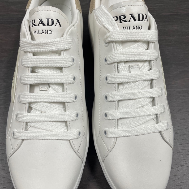 99新prada普拉達2591740三角標休閒板鞋38碼-0