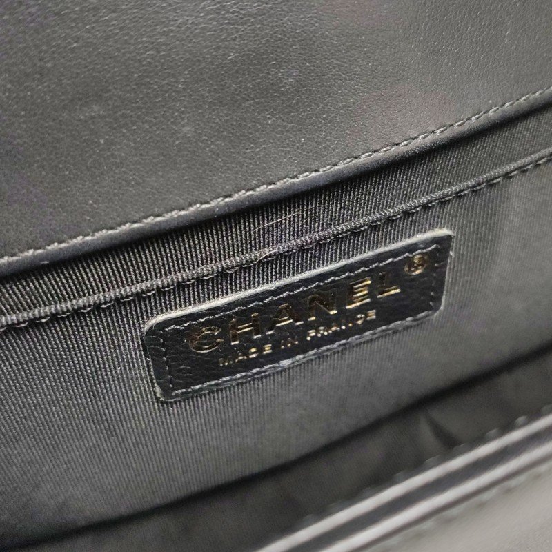 Chanel Leboy季節限定款中號牛皮拼色方形雙C鎖扣單肩包-11