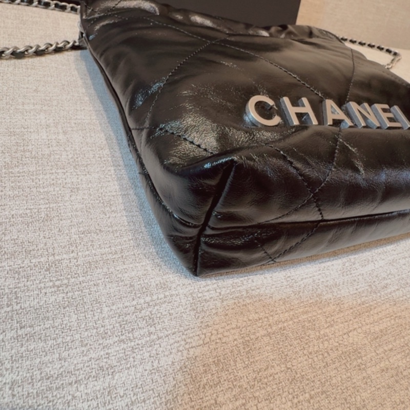 Chanel 22bag mini 黑銀羊皮-3
