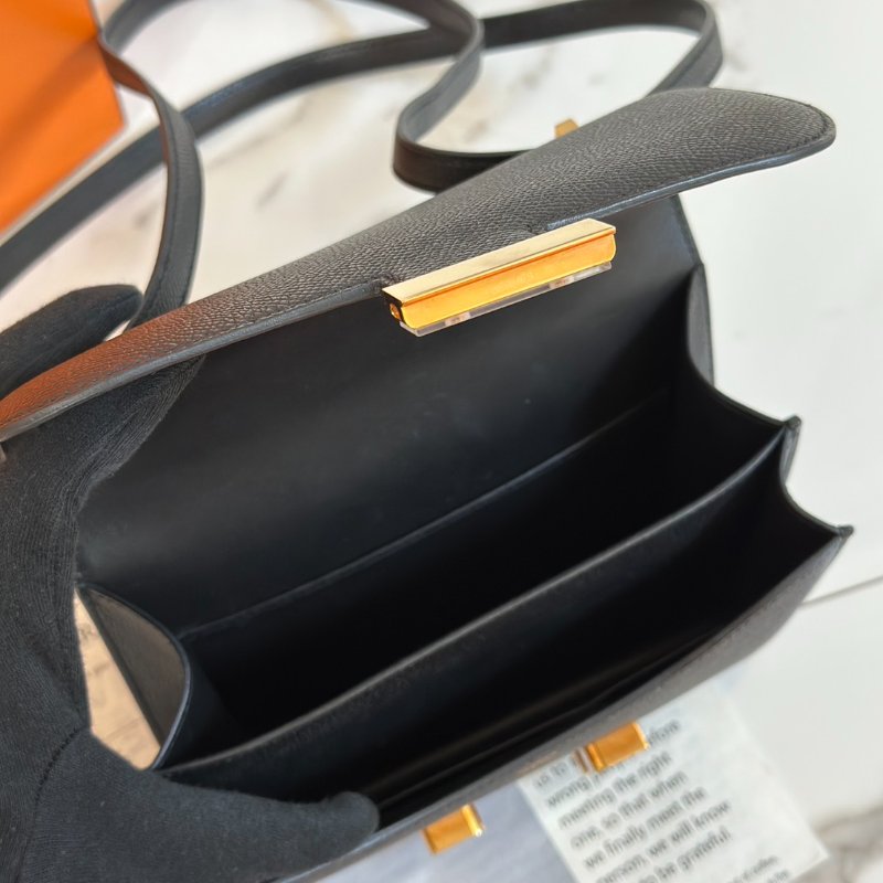 HERMES Mini constance 19 - 黑金 W-6