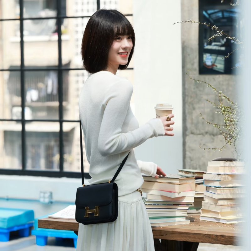 HERMES Mini constance 19 - 黑金 W-9