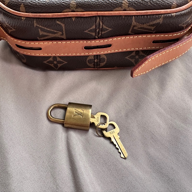 LV路易威登/Louis Vuitton 經典老花登機牌圓餅/劉亦菲同款-18