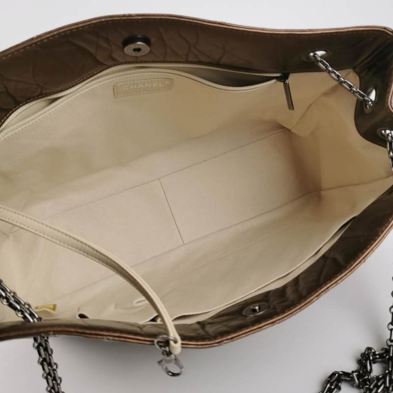 Chanel 2.55 Bag油蠟皮純色菱格絎縫矩形旋扣單肩包-6