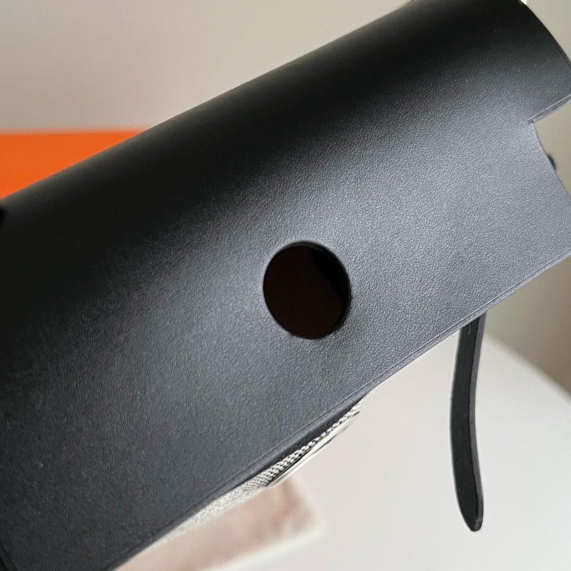 全新全配👜Hermes Mini herbag 斜背包 熊貓配色 銀扣(石板灰)K刻-6