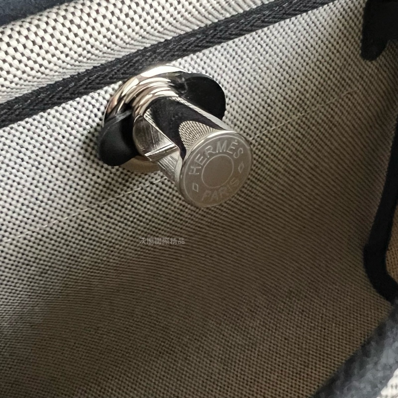 全新全配👜Hermes Mini herbag 斜背包 熊貓配色 銀扣(石板灰)K刻-17