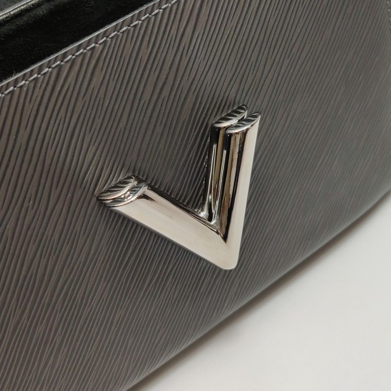 Louis Vuitton(LV)Twist中號牛皮水波紋LV旋轉鎖扣斜挎包單肩包-11