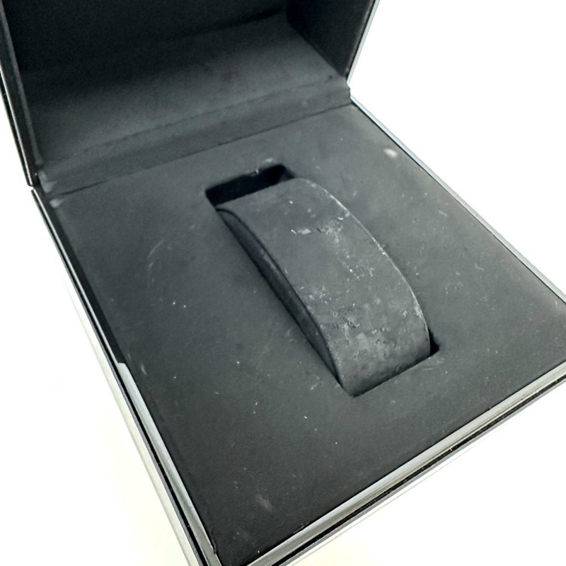 香奈兒 H5236 J12 XS 19毫米鑲鑽錶圈錶帶，石英機芯，陶瓷錶殼，女士腕錶，黑色，近全新-9