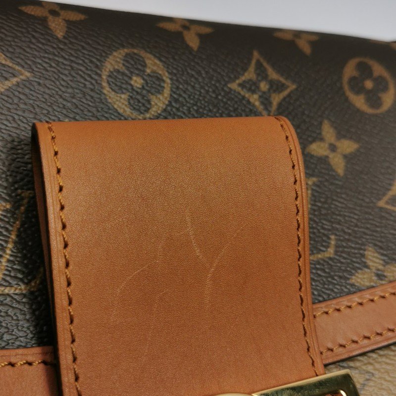 Louis Vuitton(LV)Dauphine達芙妮中號牛皮拼色Monogram印花LV搭扣單肩包晶片款-17