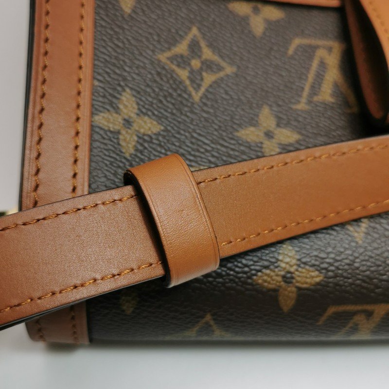 Louis Vuitton(LV)Dauphine達芙妮中號牛皮拼色Monogram印花LV搭扣單肩包晶片款-23