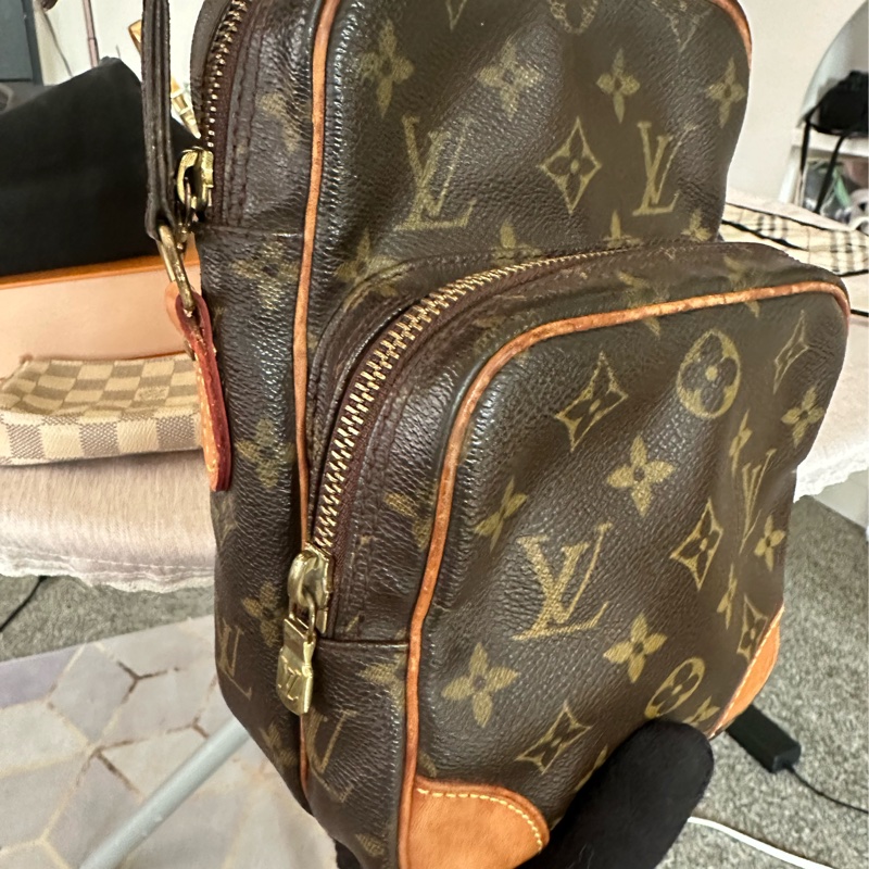 LV雙層相機包 老花斜背包 肩背包-9