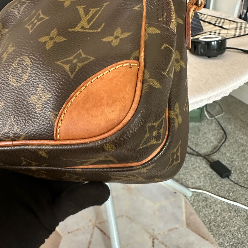 LV雙層相機包 老花斜背包 肩背包-12