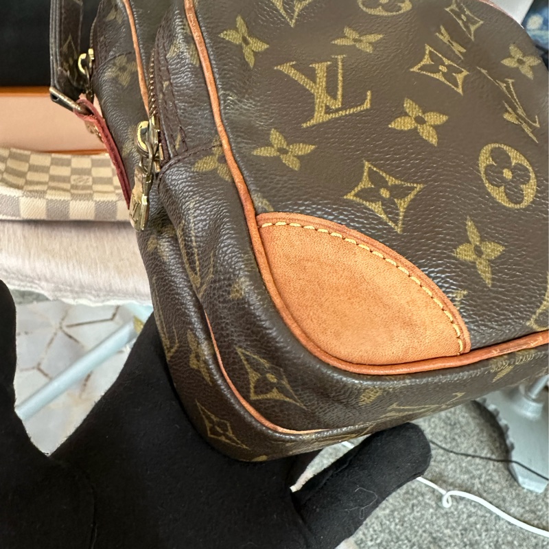 LV雙層相機包 老花斜背包 肩背包-13