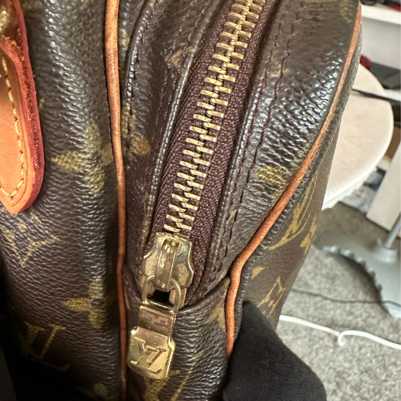 LV雙層相機包 老花斜背包 肩背包-22