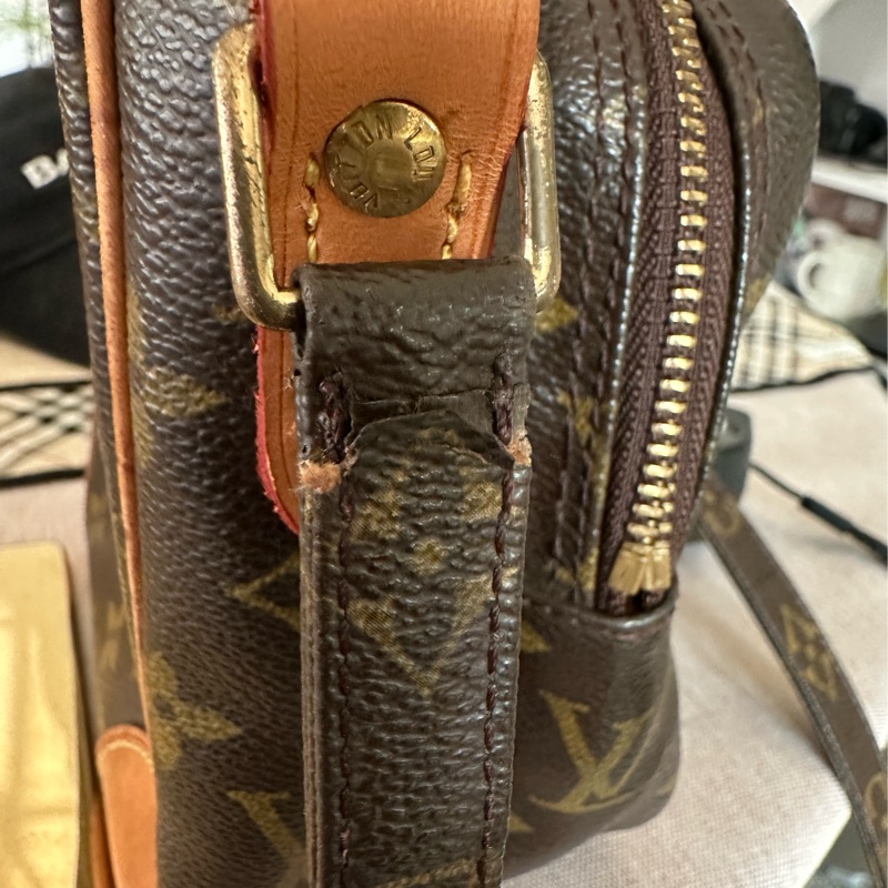 LV雙層相機包 老花斜背包 肩背包-36