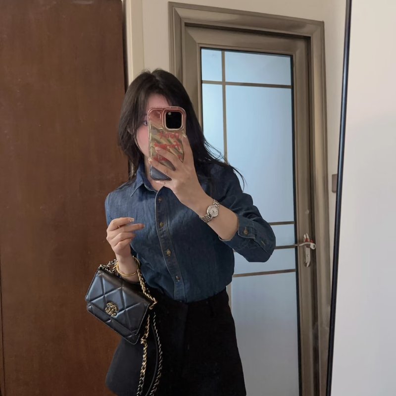 CHANEL 19 經典菱格紋雙色鍊WOC - 黑金-1