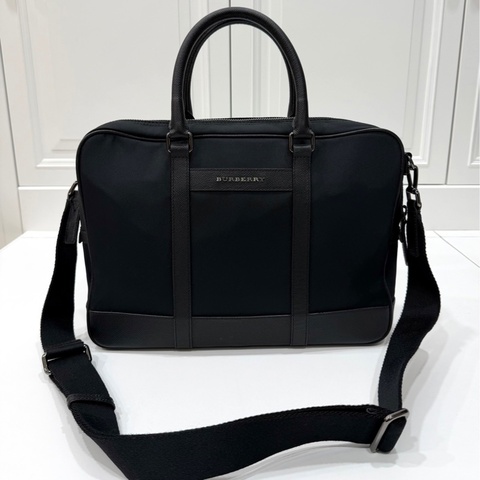 BURBERRY 黑色 尼龍 筆電包 電腦包 公事包 文件包 肩背包 側背包 斜背包