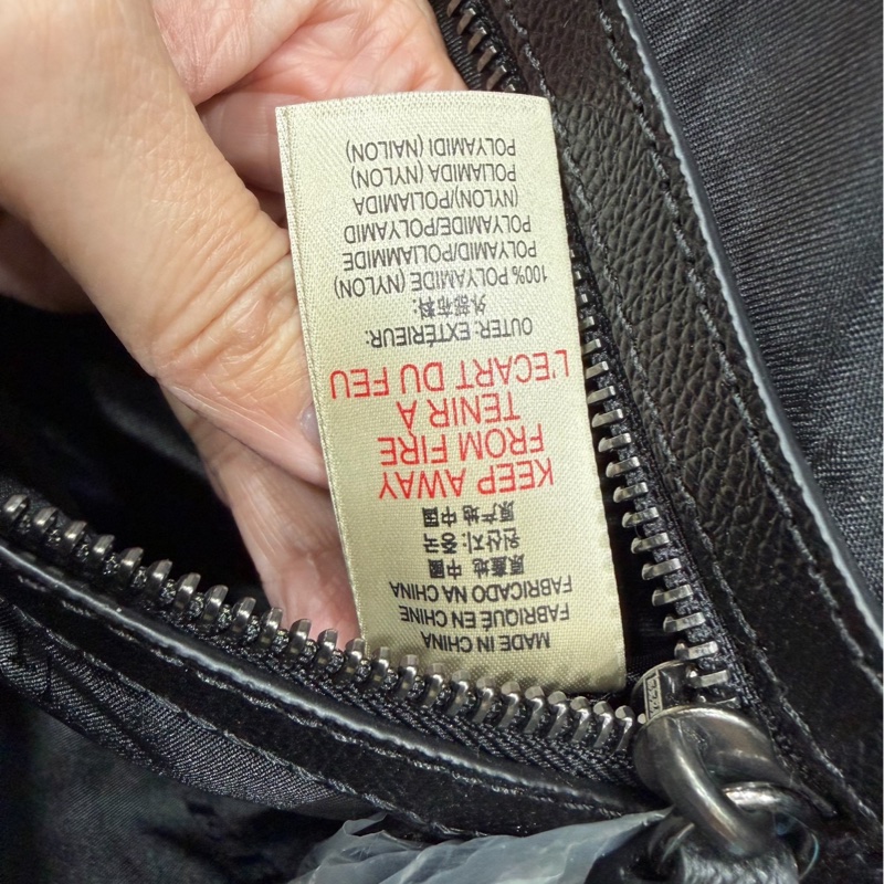 BURBERRY 黑色 尼龍 筆電包 電腦包 公事包 文件包 肩背包 側背包 斜背包-17