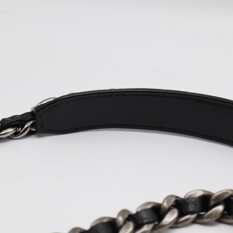 CHANEL 19 經典菱格紋雙色鍊WOC - 黑金-6