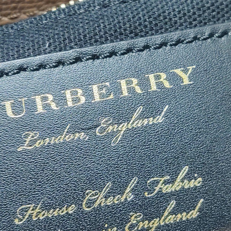 Burberry Camberley中號牛皮帆布純色字母logo單肩包-9