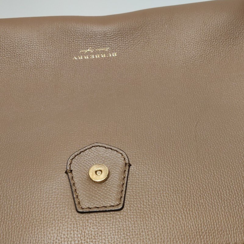 Burberry Camberley中號牛皮帆布純色字母logo單肩包-10