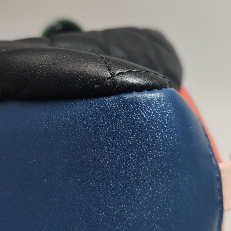 Chanel Urban Spirit羊皮菱格絎縫雙C書包扣雙肩包-15