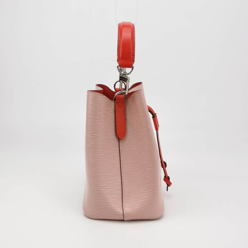 Louis Vuitton(LV)NEONOEBB牛皮水波紋抽繩斜挎包單肩包-3