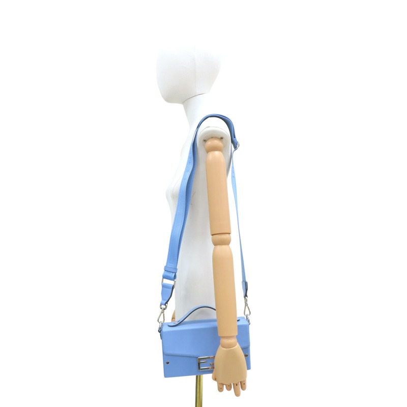 藍色 帆布小牛皮飾邊 Baguette Soft Trunk 硬殼 兩用包【FENDI 芬迪】 7VA565-9