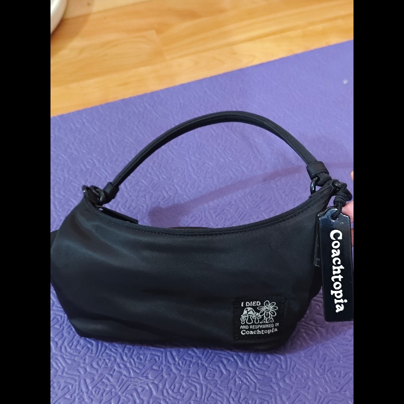 Coach黑尼龍肩背,斜背兩用包-4