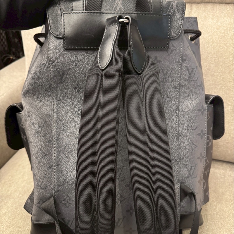LV黑老花拼接後背包-1