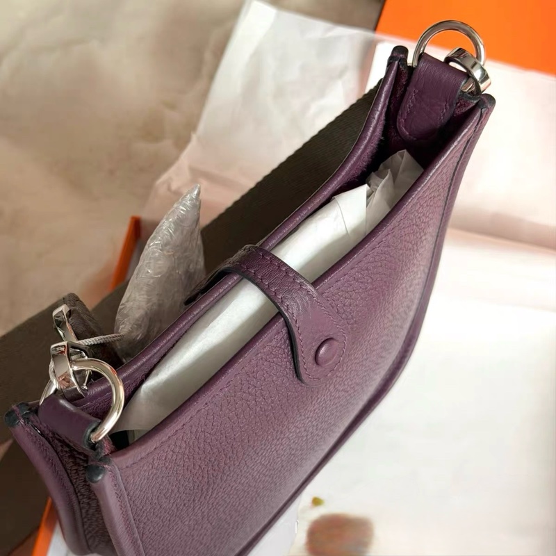 全新 超划算 愛馬仕 Hermès Mini Evelyne 紫／深紫・拼色背帶・日常神包-3