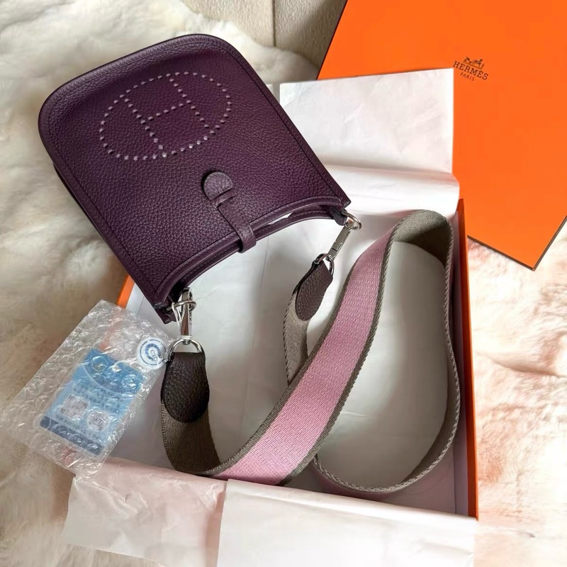 全新 超划算 愛馬仕 Hermès Mini Evelyne 紫／深紫・拼色背帶・日常神包-8