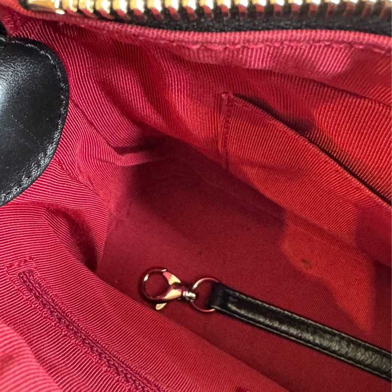 Chanel黑色復古金雙C流浪包-24