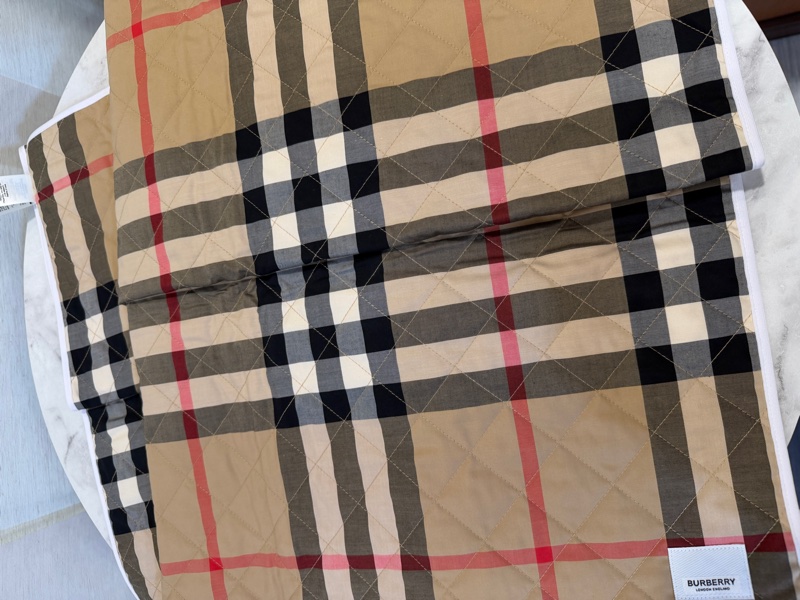 Burberry 經典格紋寶寶毯8048420-4